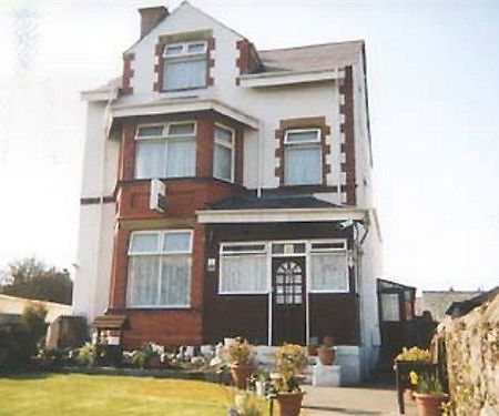 Witchingham B&B Holyhead Exterior foto