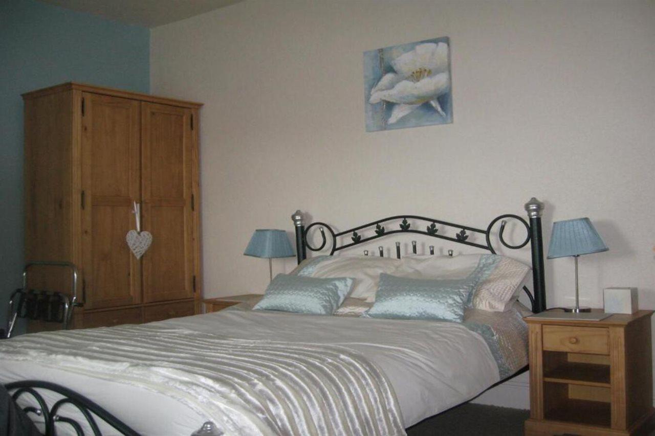 Witchingham B&B Holyhead Exterior foto